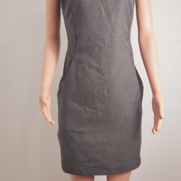 NAF Naf Cap Sleeve Sheath Dress With Pockets Size: 40 - Picture 3 of 13